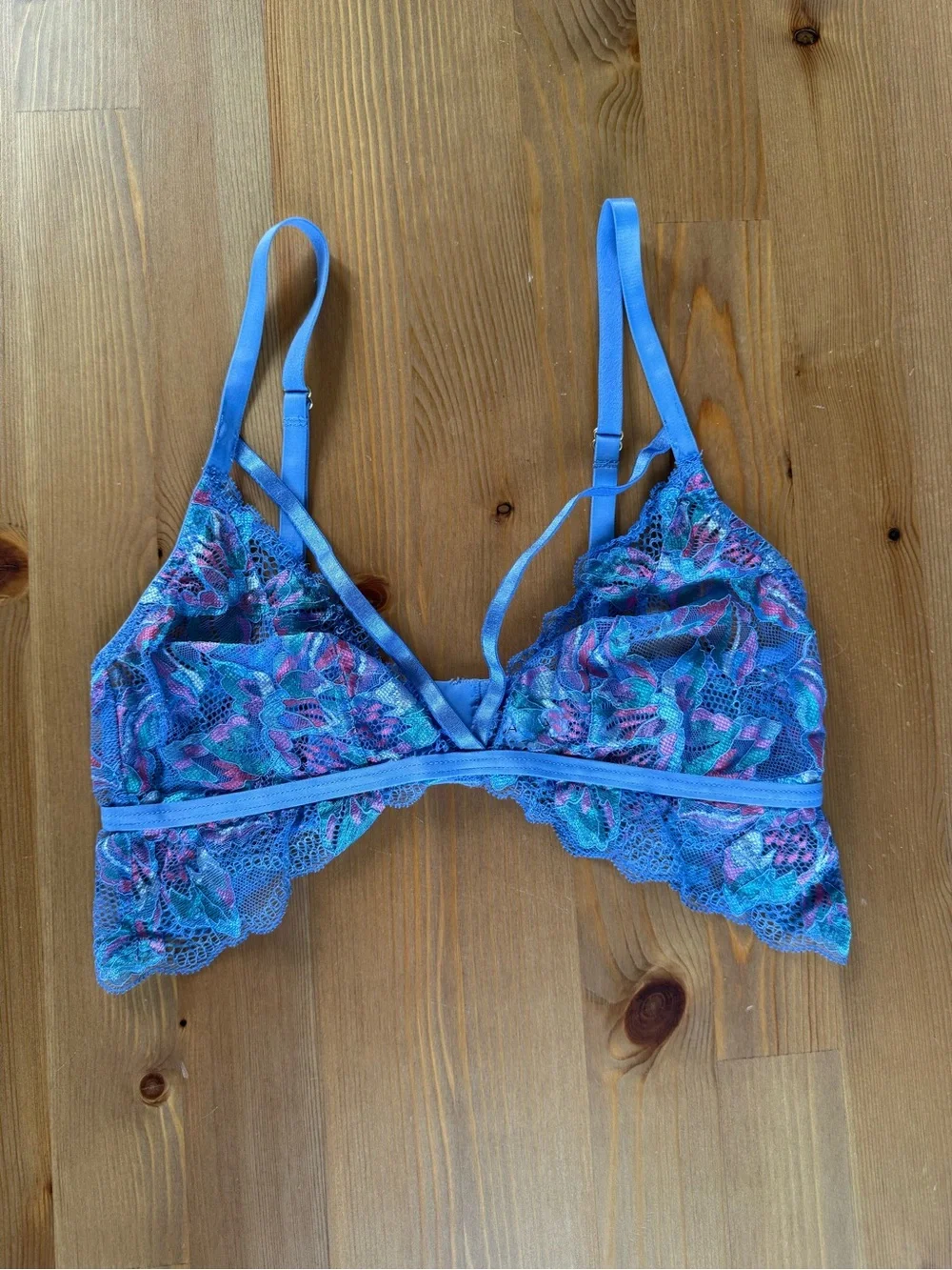 Cosabella Paradiso Triangle Bralette in Periwinkle Floral Lace